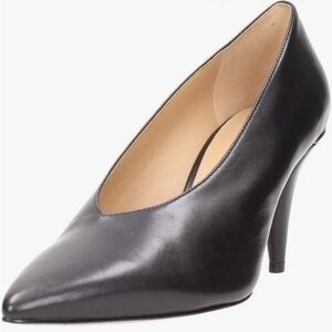 Michael michael kors EUC Lizzy Pump size 6.5